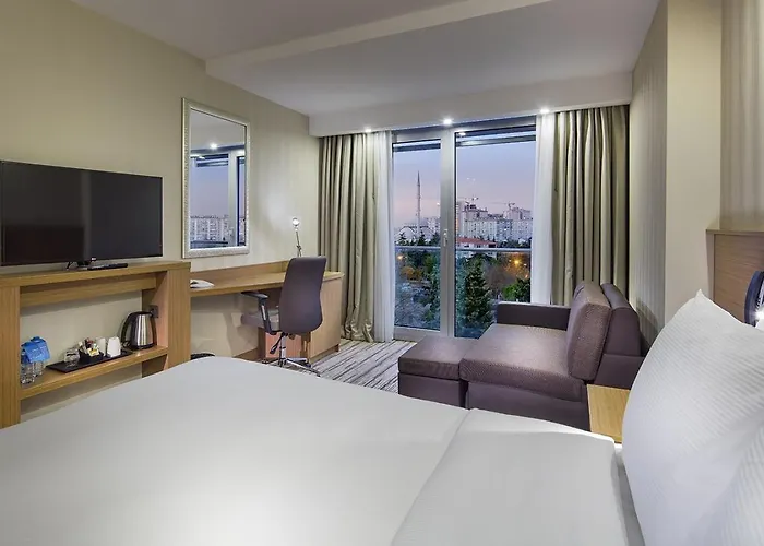 Hampton By Hilton Istanbul Atakoy