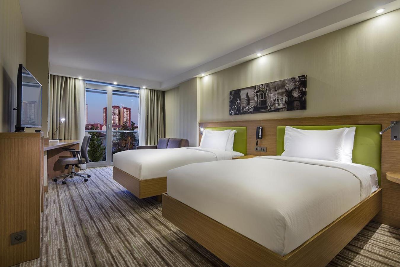 Hotel Hampton By Hilton Atakoy Stambuł